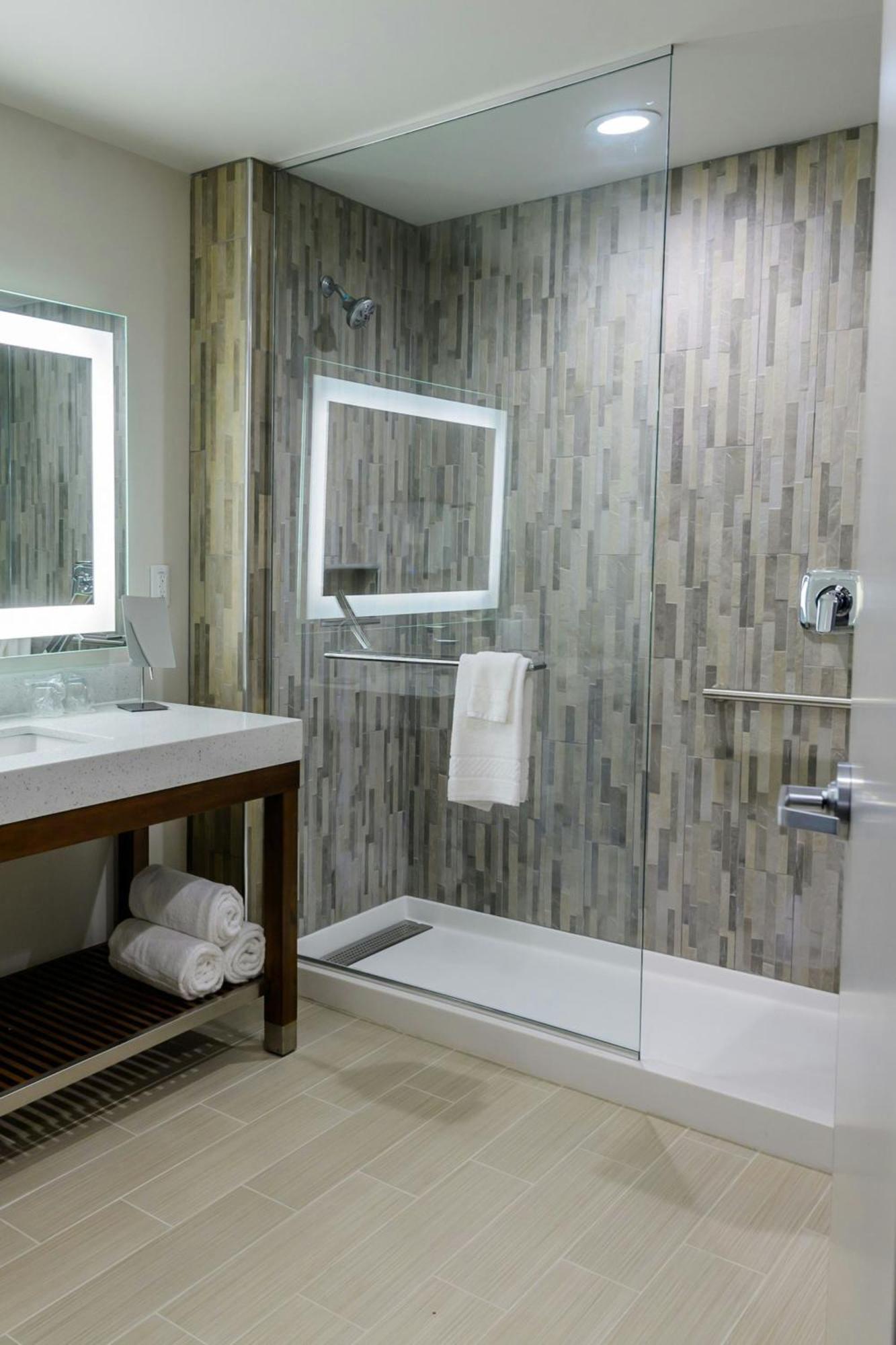 Courtyard By Marriott Lake Jackson Zewnętrze zdjęcie